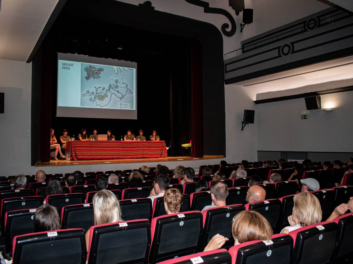 Más de 350 voluntarios y voluntarias colaboran en el 44º Aplec dels Ports en Morella – Castellón