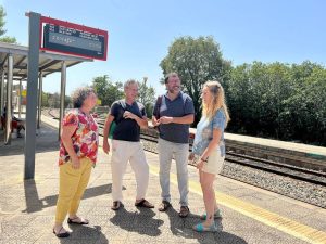 Compromís visita Caudiel para reclamar mejoras en agua y transporte