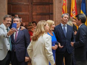 Declaración institucional del Consell «en defensa de la lengua, cultura y señas de identidad» de la Comunitat