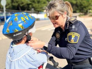 Educación vial para menores con la Policía Local de Castellón