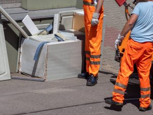 Aviso a las peñas de Vila-real con la limpieza de casales