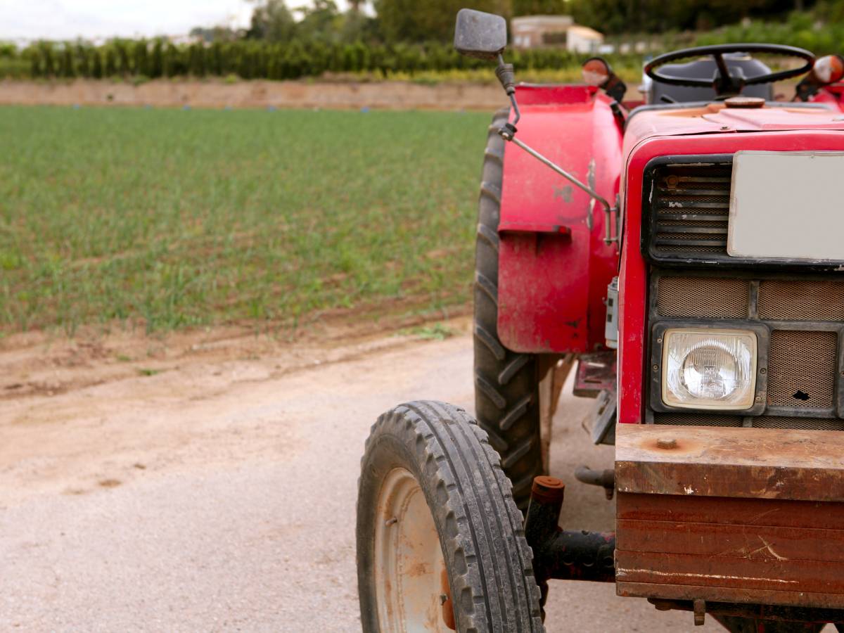 Los agricultores no piden la devolución del Impuesto Especial de Hidrocarburos por su complejidad