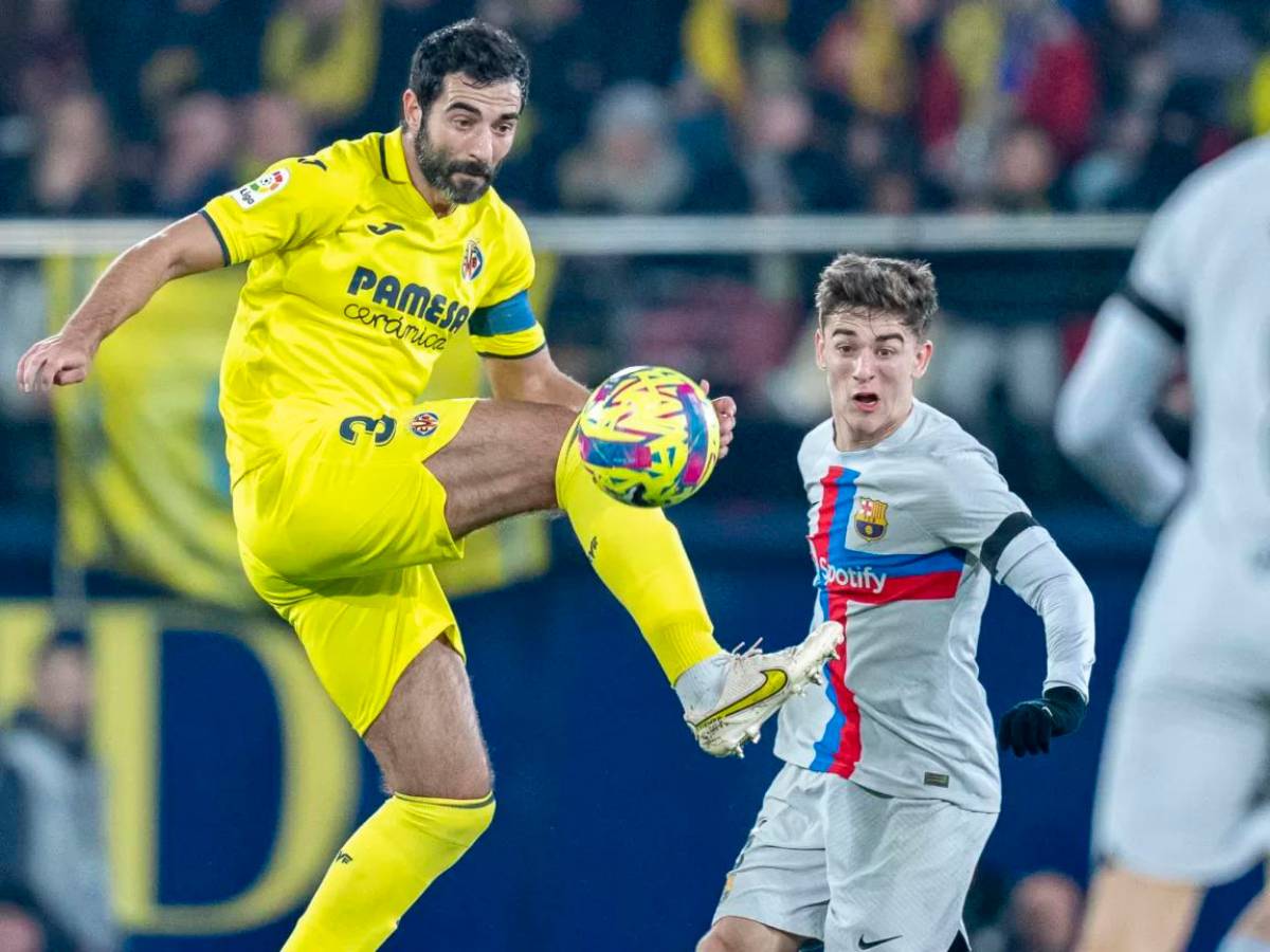 El Villarreal CF pretende la victoria en casa ante el FC Barcelona