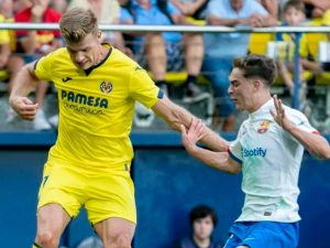 Un potente Villarreal CF casi sorprende al FC Barcelona