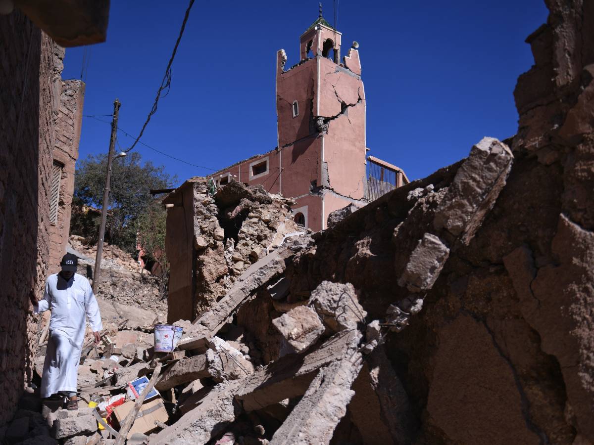 Vila-real se pone a disposición de la comunidad marroquí tras el terremoto