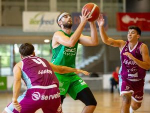 El Amics Castelló sufre en su primer partido de pretemporada