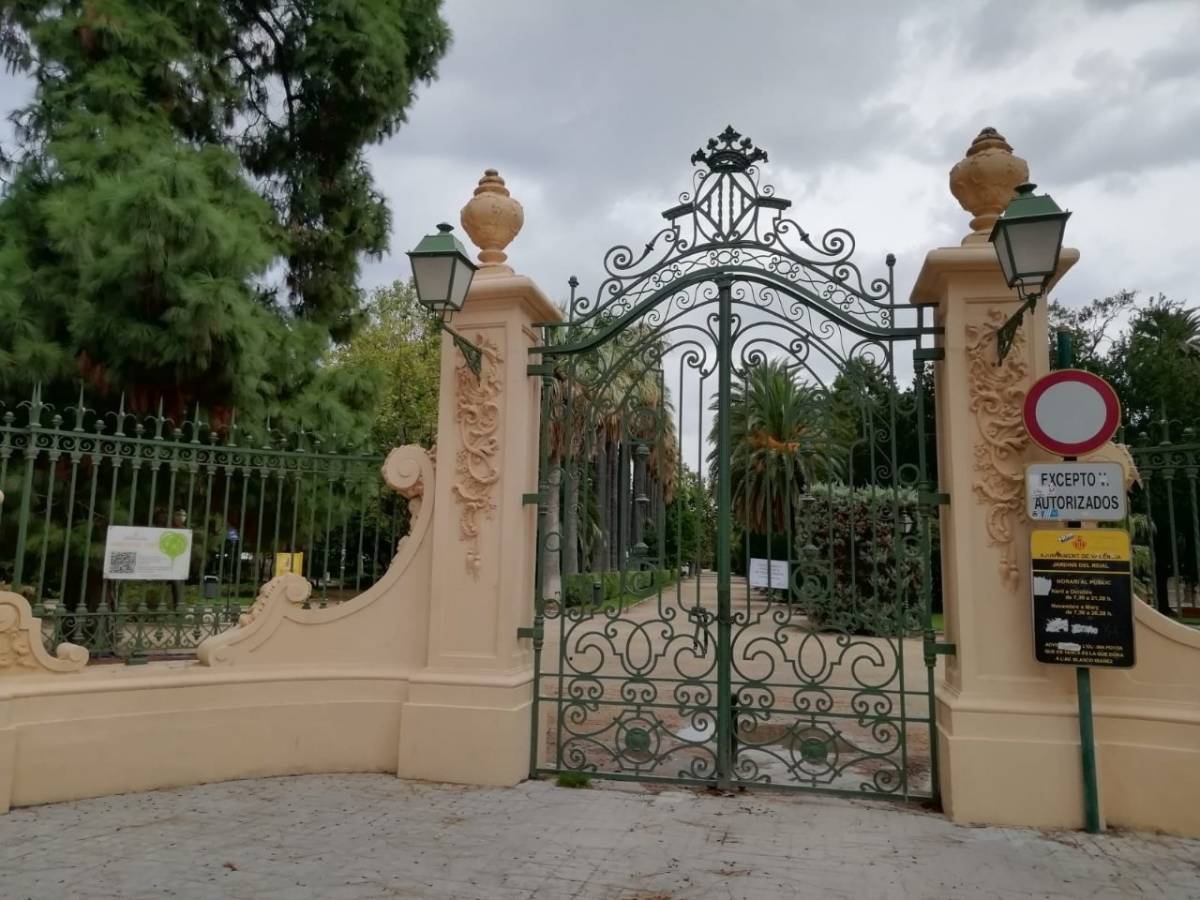 Parques y jardines cerrados por alerta de fuertes lluvias en Valencia