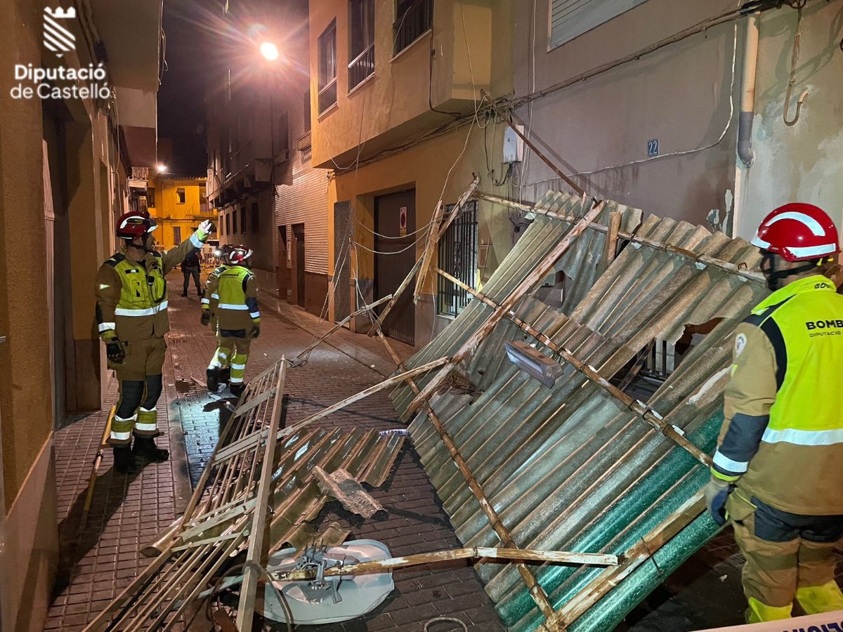 Larga noche para los bomberos de Castellón: Burriana y Nules se llevan la peor parte