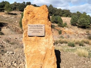 Monolitos para las fosas exhumadas en Vistabella