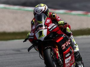 Álvaro Bautista se convierte bicampeón mundial de superbikes