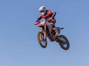 Daniela Guillén lidera el nacional de motocross tras la carrera de La Bañeza