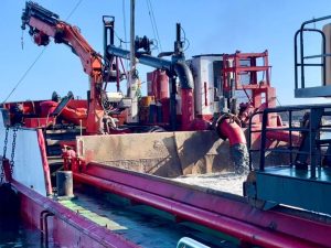 Playa del Fortí en Vinaròs se beneficia del dragado en el Puerto