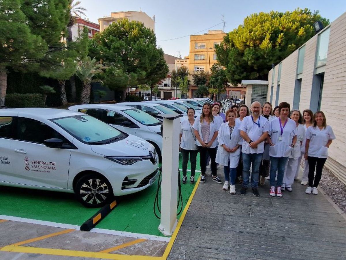 El Hospital Provincial de Castellón dota de vehículos eléctricos a la unidad de Hospitalización a Domicilio