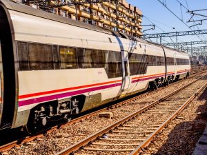 Suspendido tren de alta velocidad entre la Comunitat y Madrid