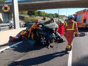 Dos heridos en accidente de tráfico en la CV-35 en Paterna