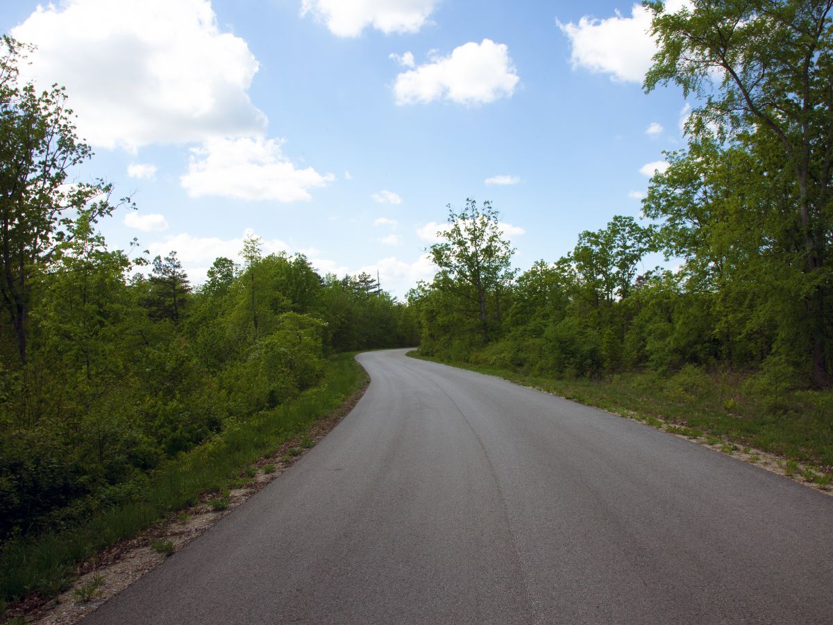 Mantenimiento de vías urbanas y caminos rurales con ‘respuesta rápida’ en Vila-real