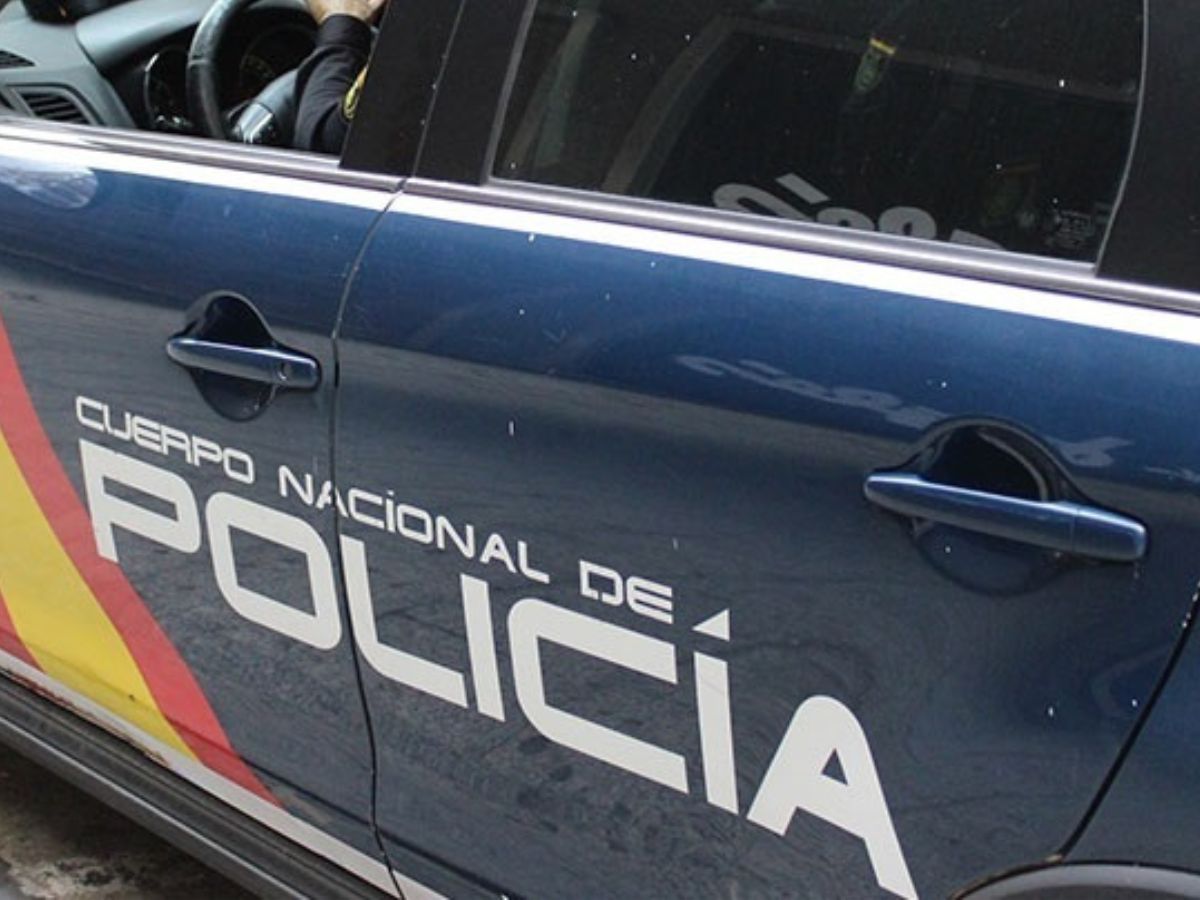 La Policía Nacional salva a un niño de morir desangrado en Sagunto