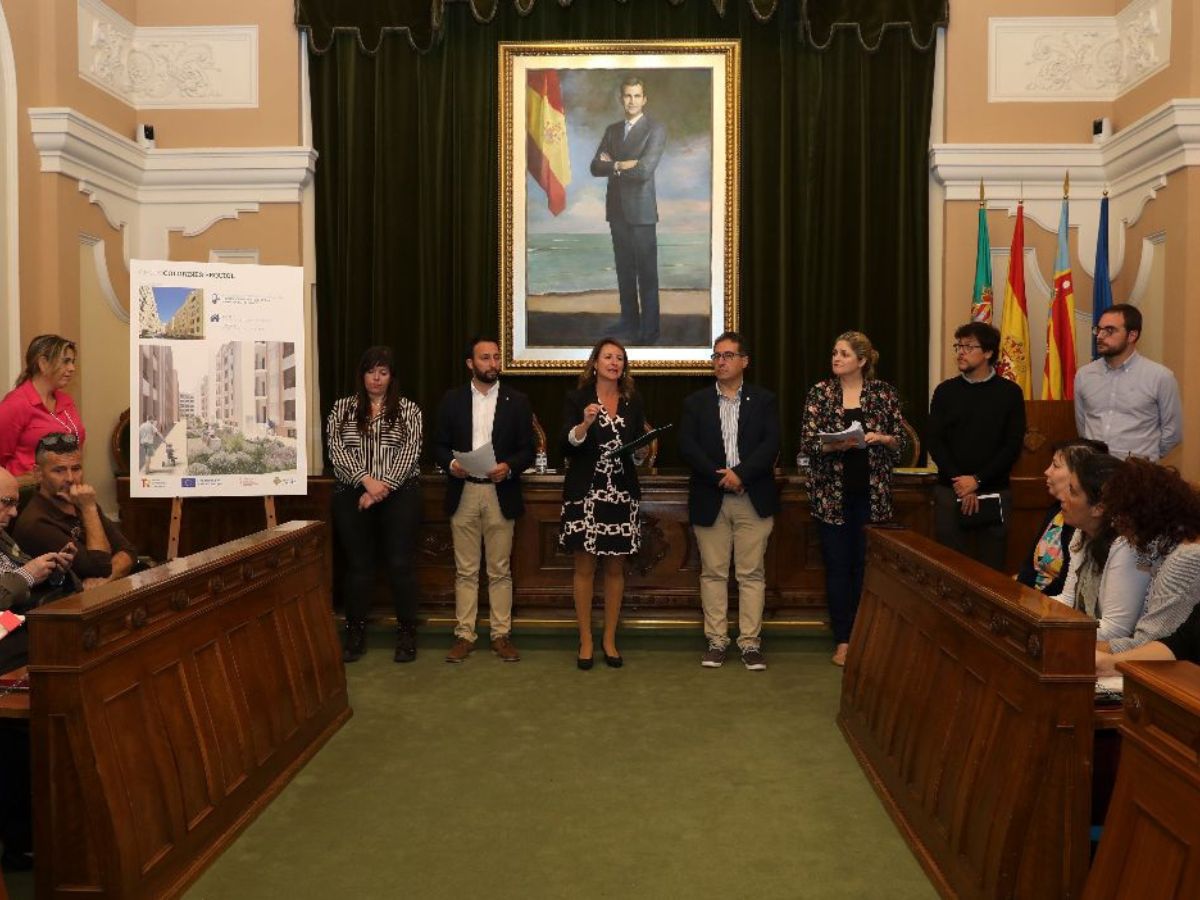 Proyecto de mejora en cinco grupos residenciales de Castellón