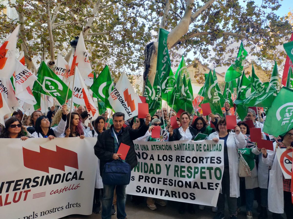 Empiezan las manifestaciones por incumplir ‘acuerdo de 35 horas’ en Sanidad