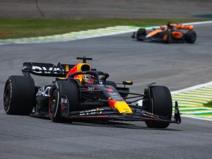 Victoria de Verstappen en la carrera al esprint de Interlagos