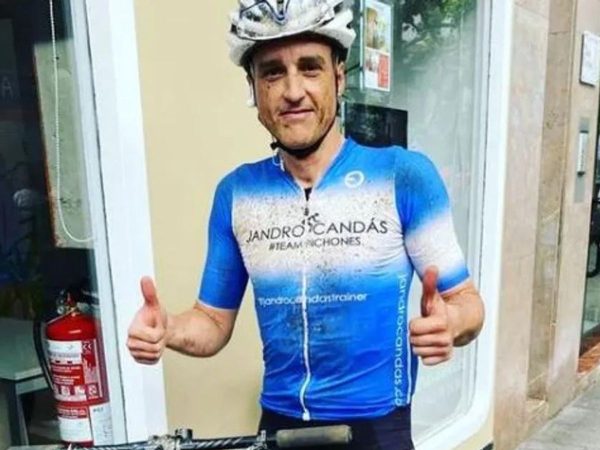 Fallece el ciclista Alejandro Carnicero arrollado por un coche