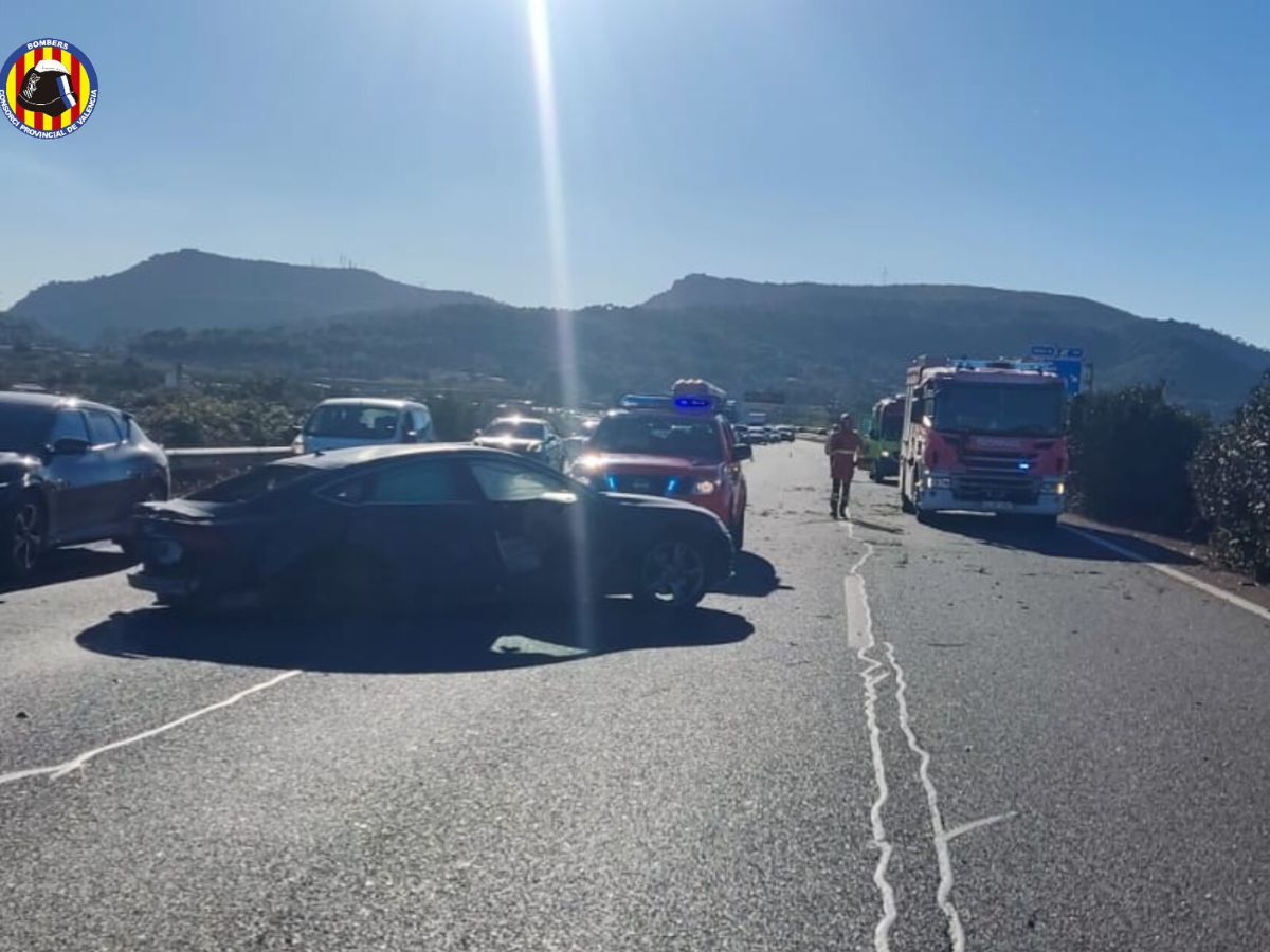 Sagunto accidente en la AP-7 doble 4