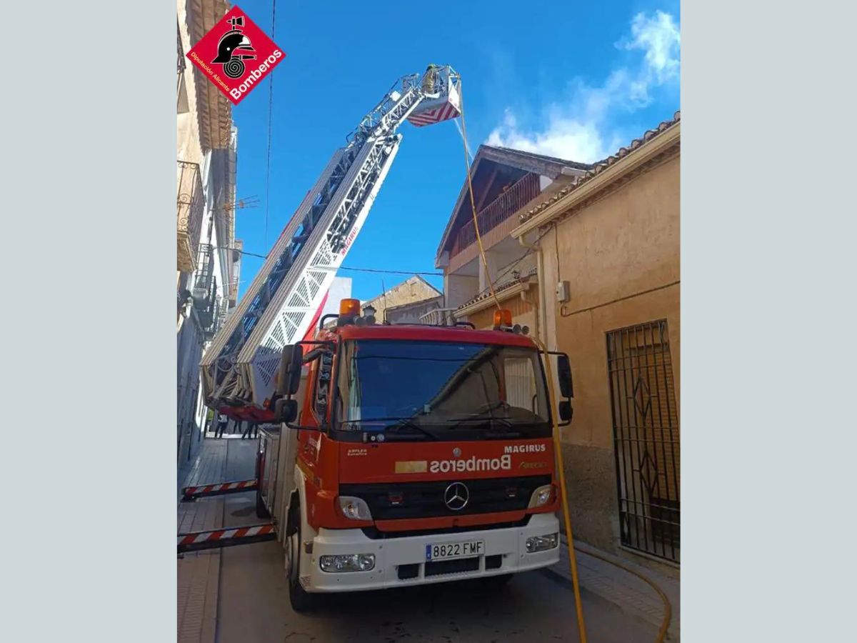 incendio vivienda pinoso