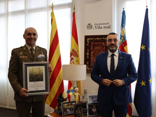 Homenaje de Vila-real al coronel Luis Manuel Monzó Ramón