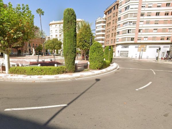 Herida motorista de 16 años en plaza Maria Agustina de Castellón