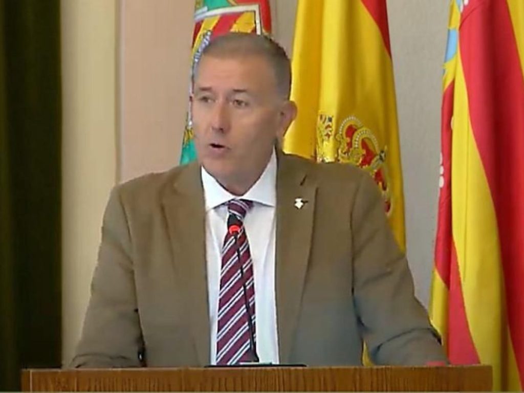 Vicent Sales aclara la situación con el Defensor del Pueblo y la ZBE de Castellón