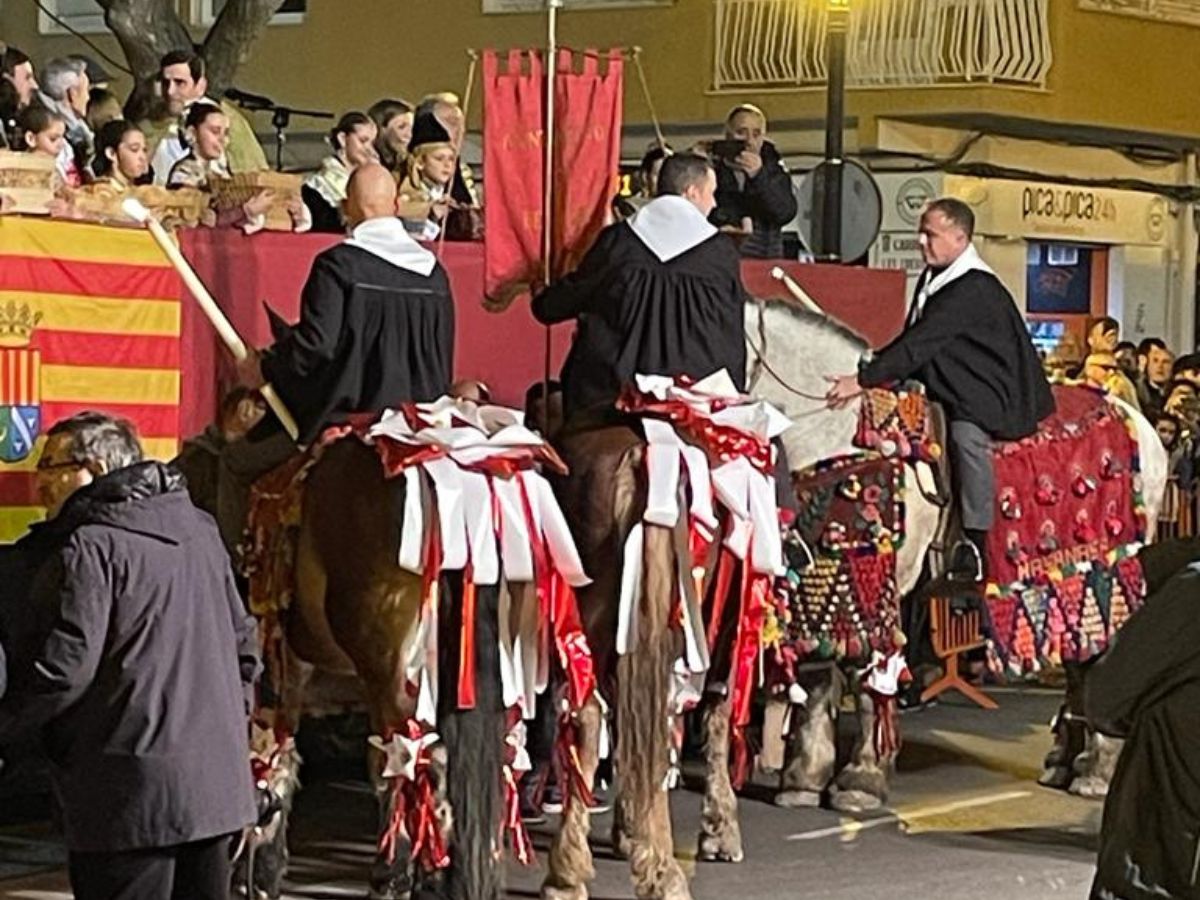 hogueras y coquetas de Sant Antoni 2024 benicàssim 18