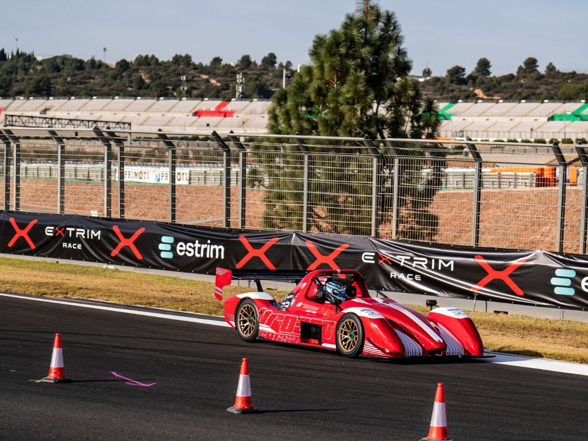 Dani Clos gana la primera edición de la Extrim Race en el Circuit