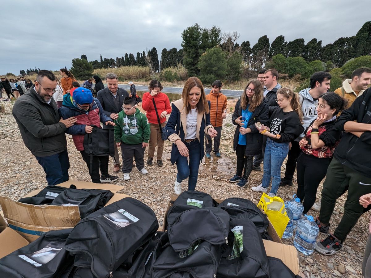 'Día del Árbol 2024' con estudiantes de la provincia en el Mijares 1