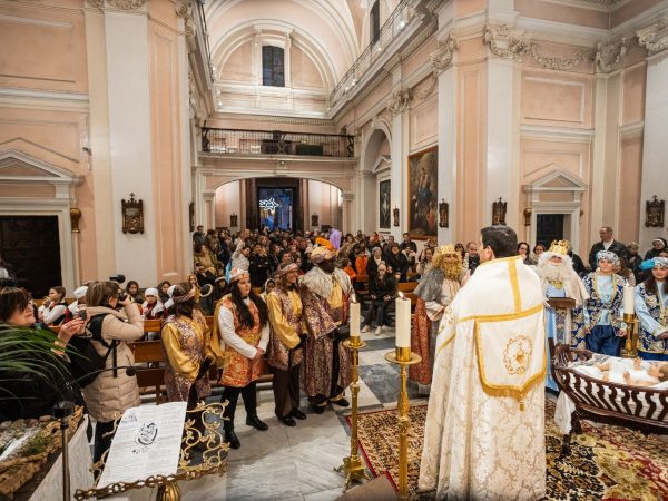 La Cabalgata de los Reyes Magos llena de magia Benicàssim