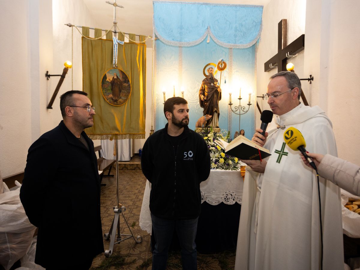 La Matxà de Sant Antoni reúne a cientos de personas en Vila-real