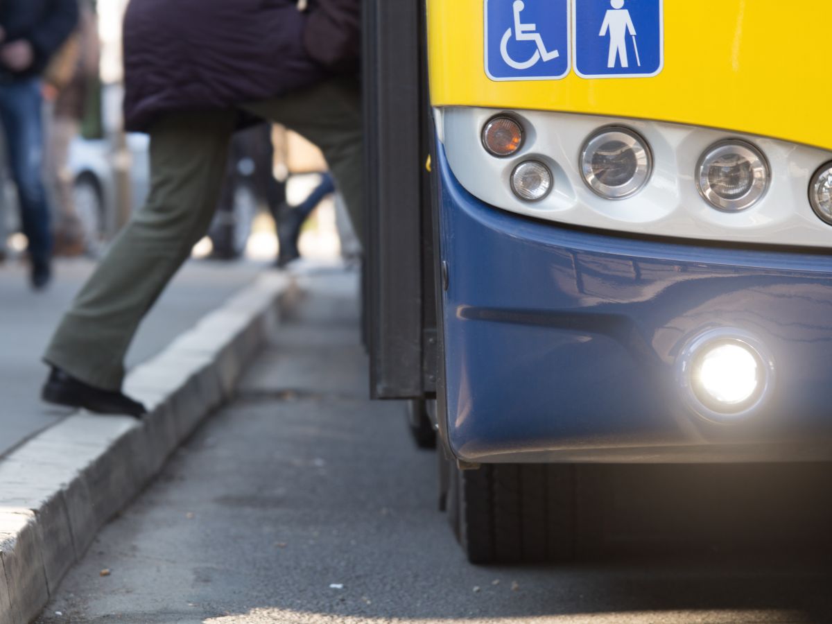 Accesibilidad en el transporte público de Castellón ‘bajo la lupa’