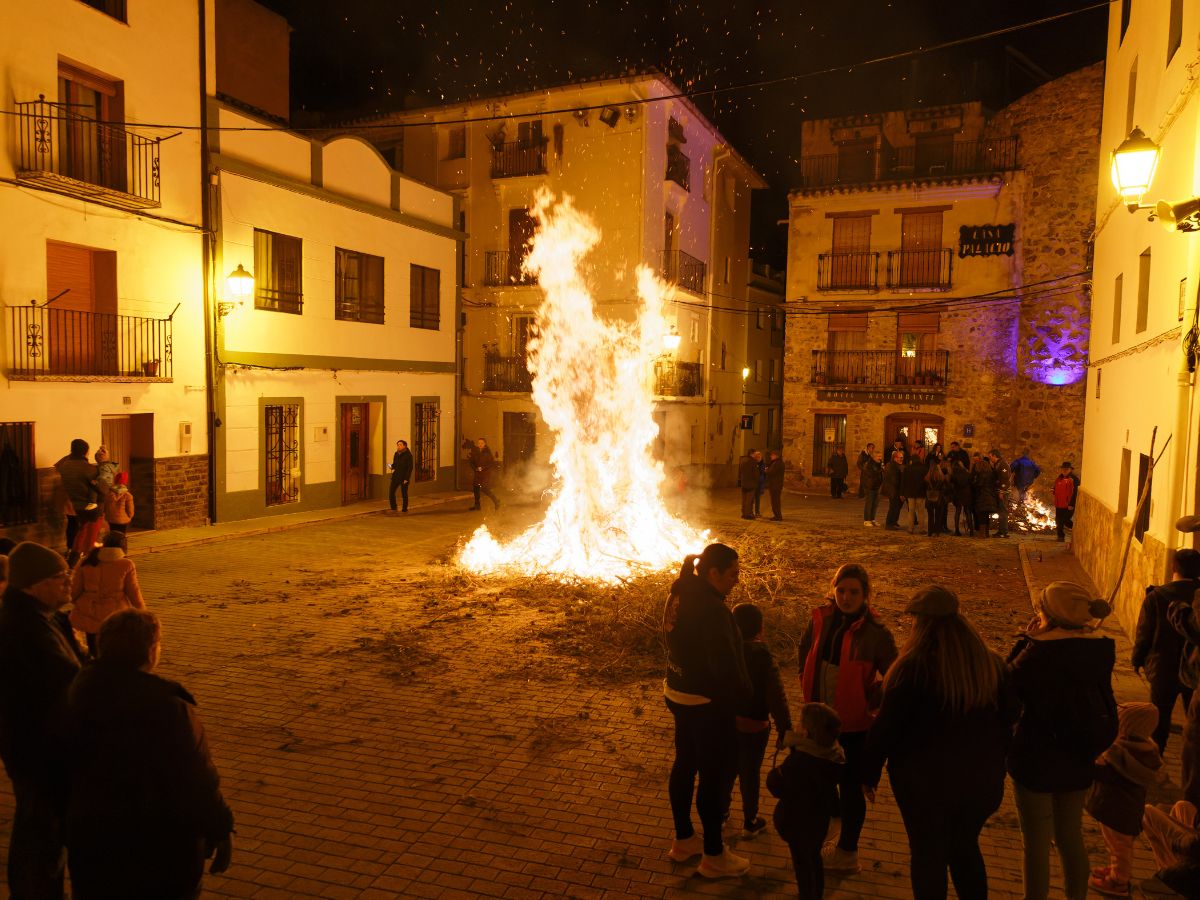 Montanejos celebra el San Antonio 2024 con fuego y tradición