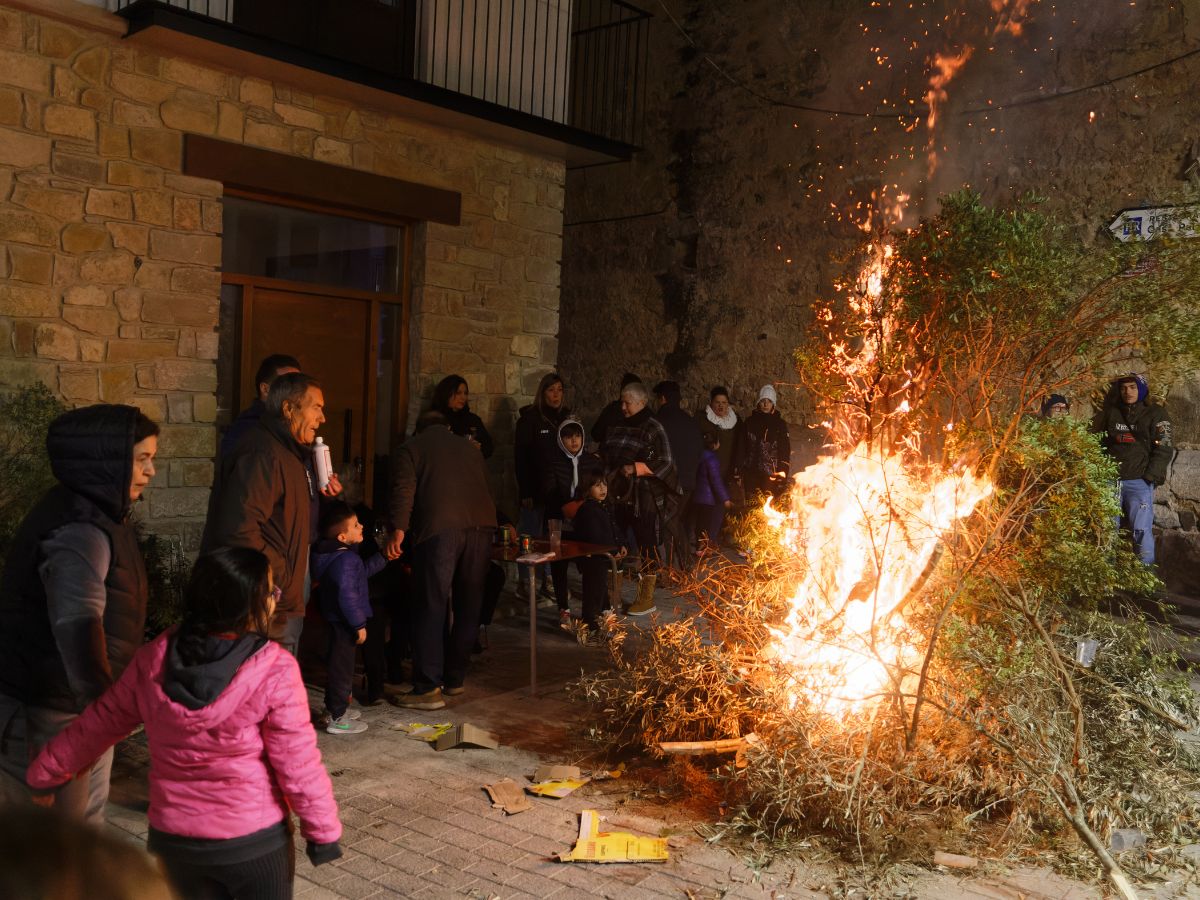 Montanejos celebra el San Antonio 2024 con fuego y tradición