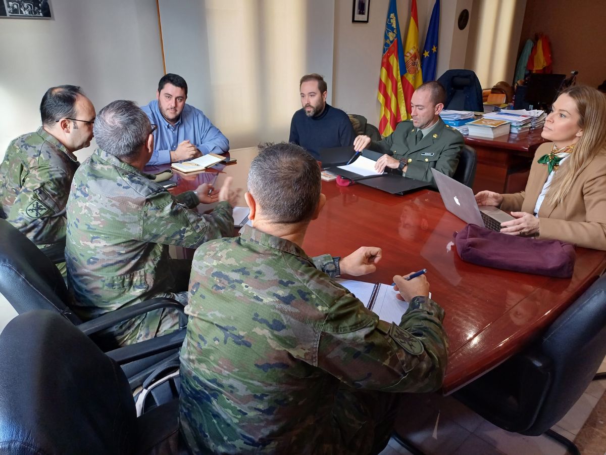 Primera Jura de Bandera para personal civil en Nules