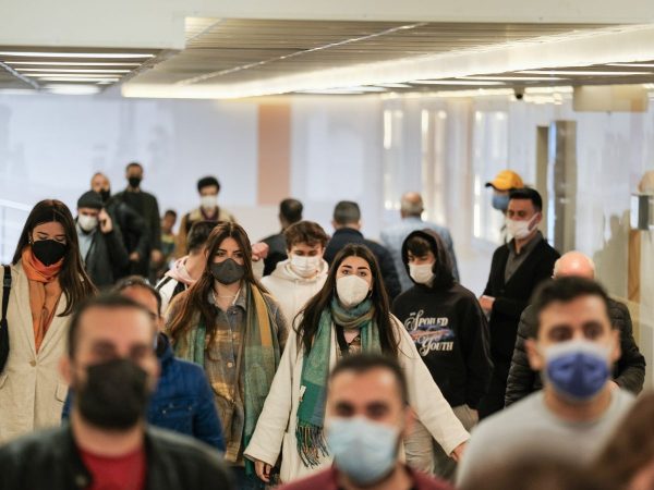 Vuelve la mascarilla obligatoria en centros sanitarios