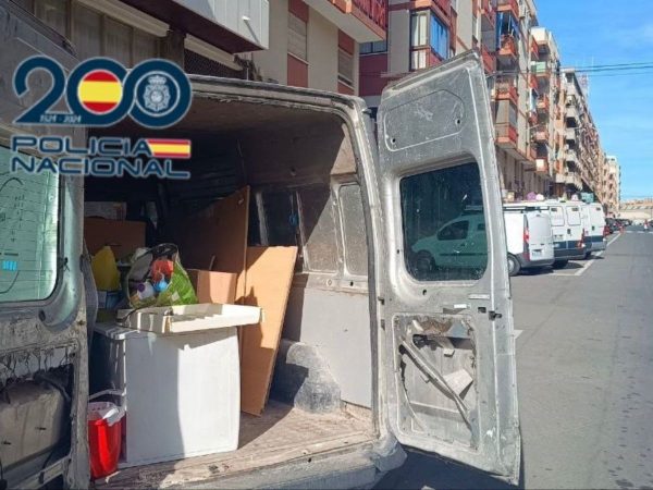 Sorprenden a una familia en ‘pleno robo’ en una vivienda