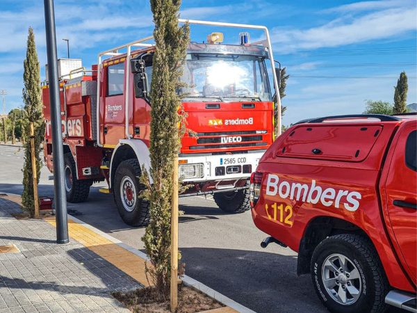 Asisten a una mujer y dos niños por un incendio en Rojales