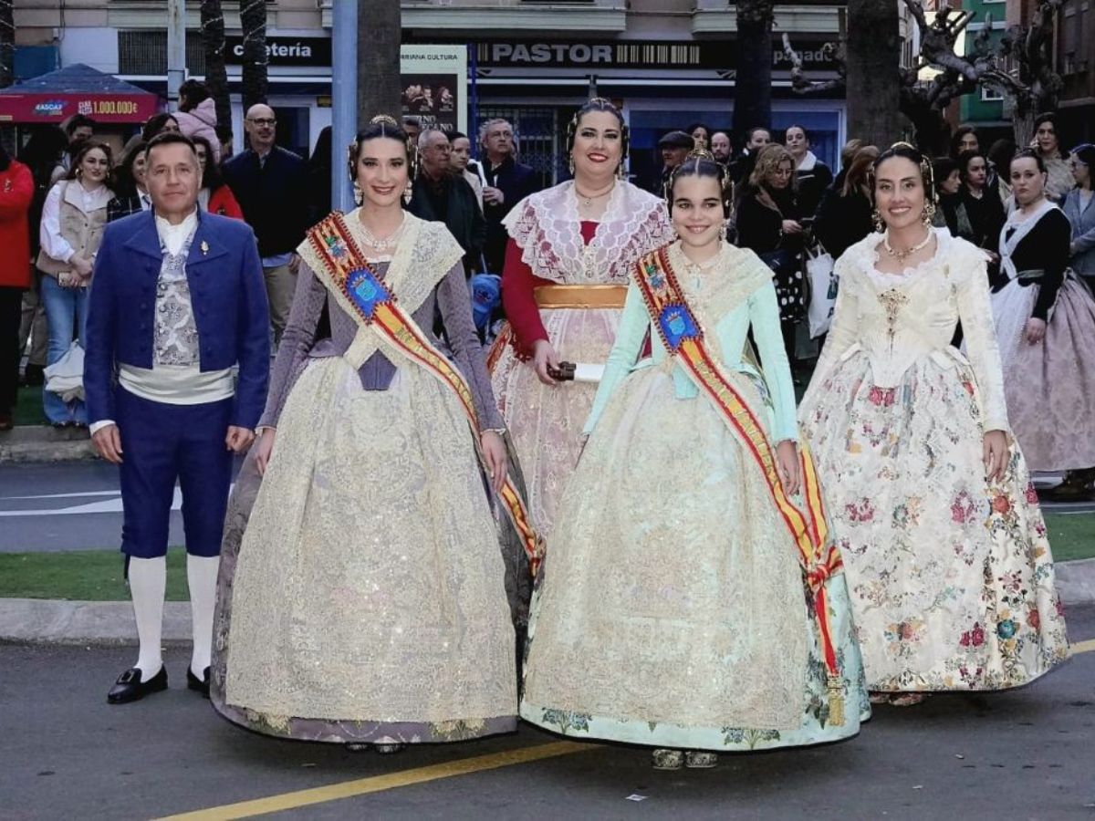 Burriana arranca las Fallas 2024 con el 'Pregó' y la 'Cridá'