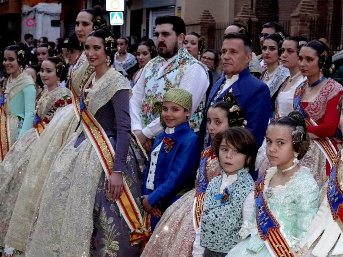 Burriana arranca las Fallas 2024 con el 'Pregó' y la 'Cridá'