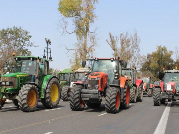 Comienzan las movilizaciones de los agricultores en Castellón