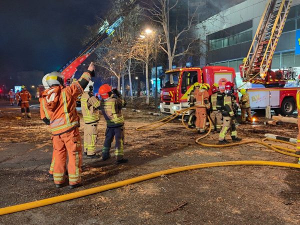 Confirmadas diez víctimas mortales en el incendio de Valencia