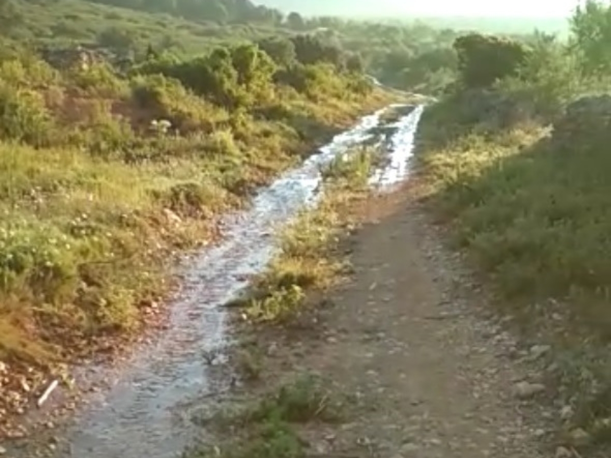 El PP de Albocàsser exige frenar la pérdida de 204 millones de litros de agua portada