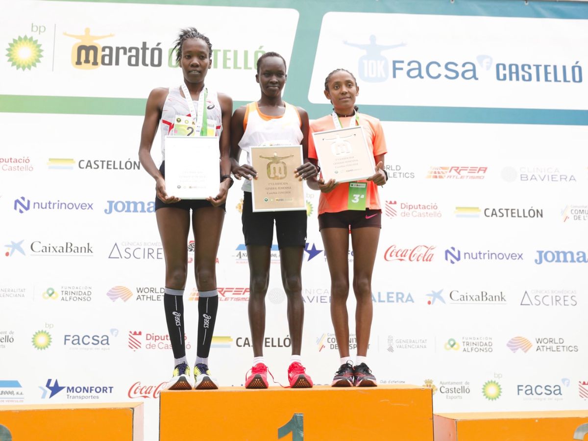 El atleta Kibrom Ghebrezgiabhier bate el récord de la Marató bp Castelló