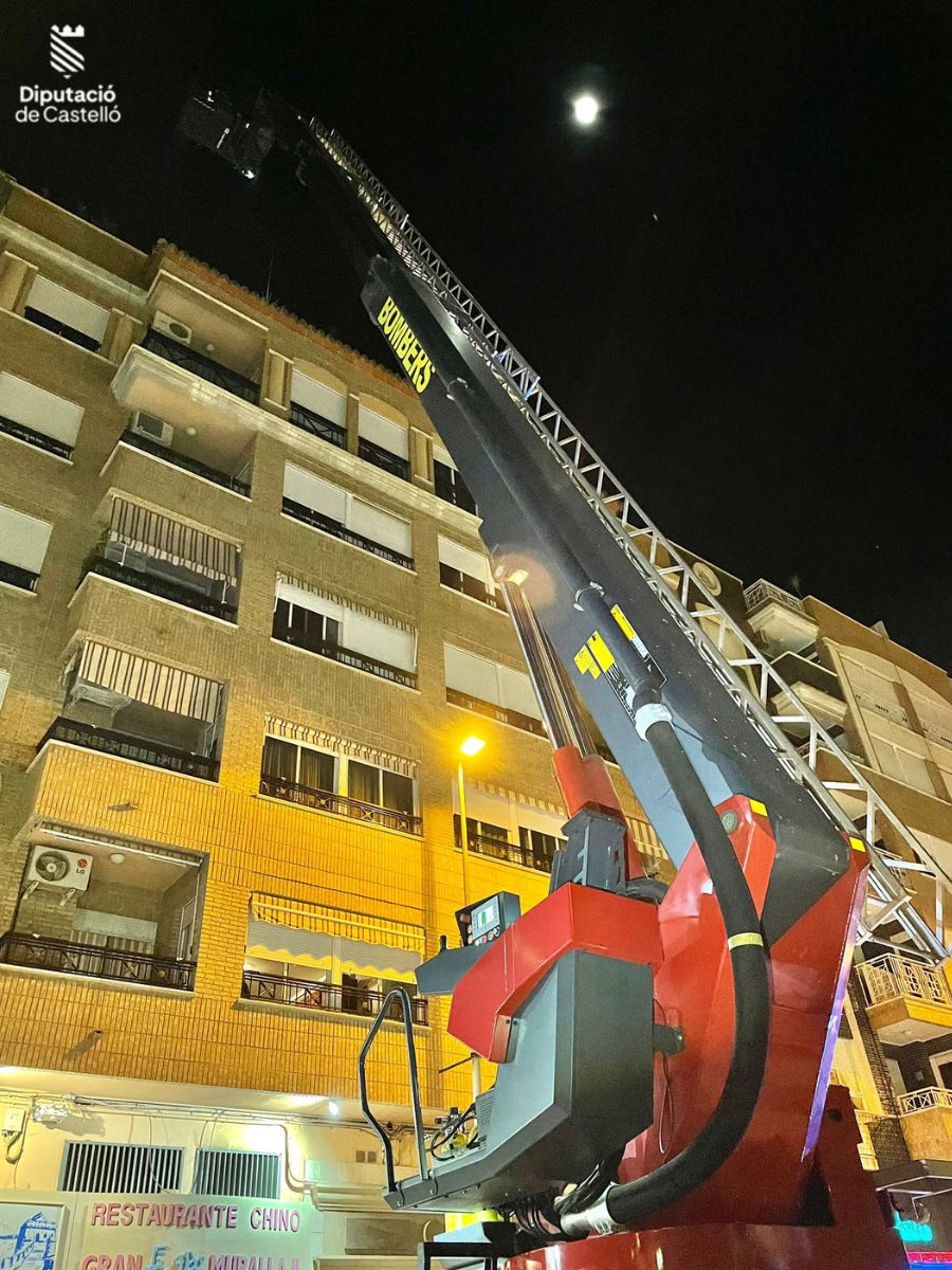 Evacuados los residentes de un edificio en Burriana por un incendio 6