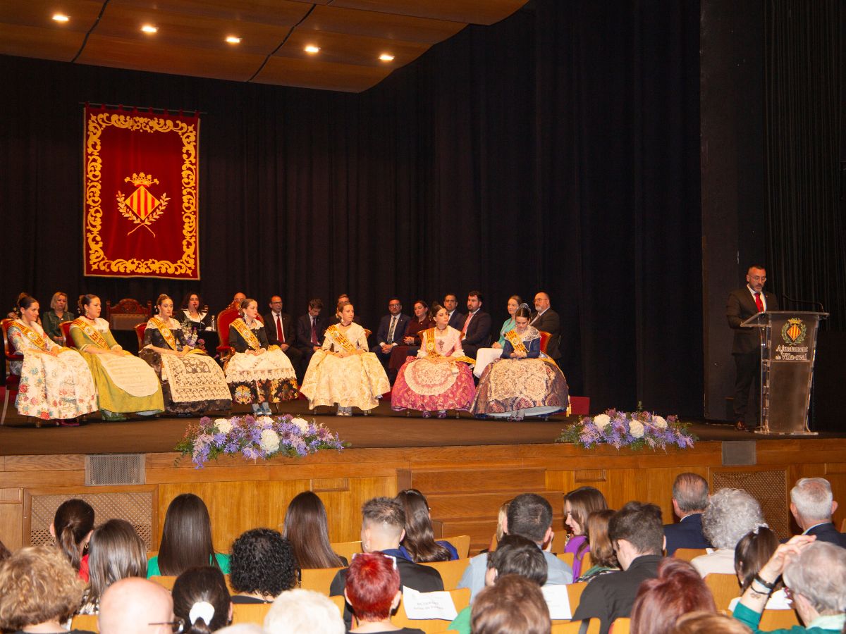 Homenaje a la reina y damas 2023 en Vila-real